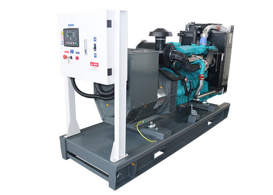 ژنراتور آب خنک شده سبک وزن قابل حمل نوع باز Genset 110KW