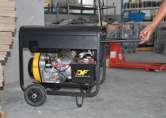 نرخ قدرت 10KVA ژنراتور کوچک قابل حمل با سرعت موتور 3000rpm / 3600rpm و 2-3 خروجی AC 1 خروجی DC
